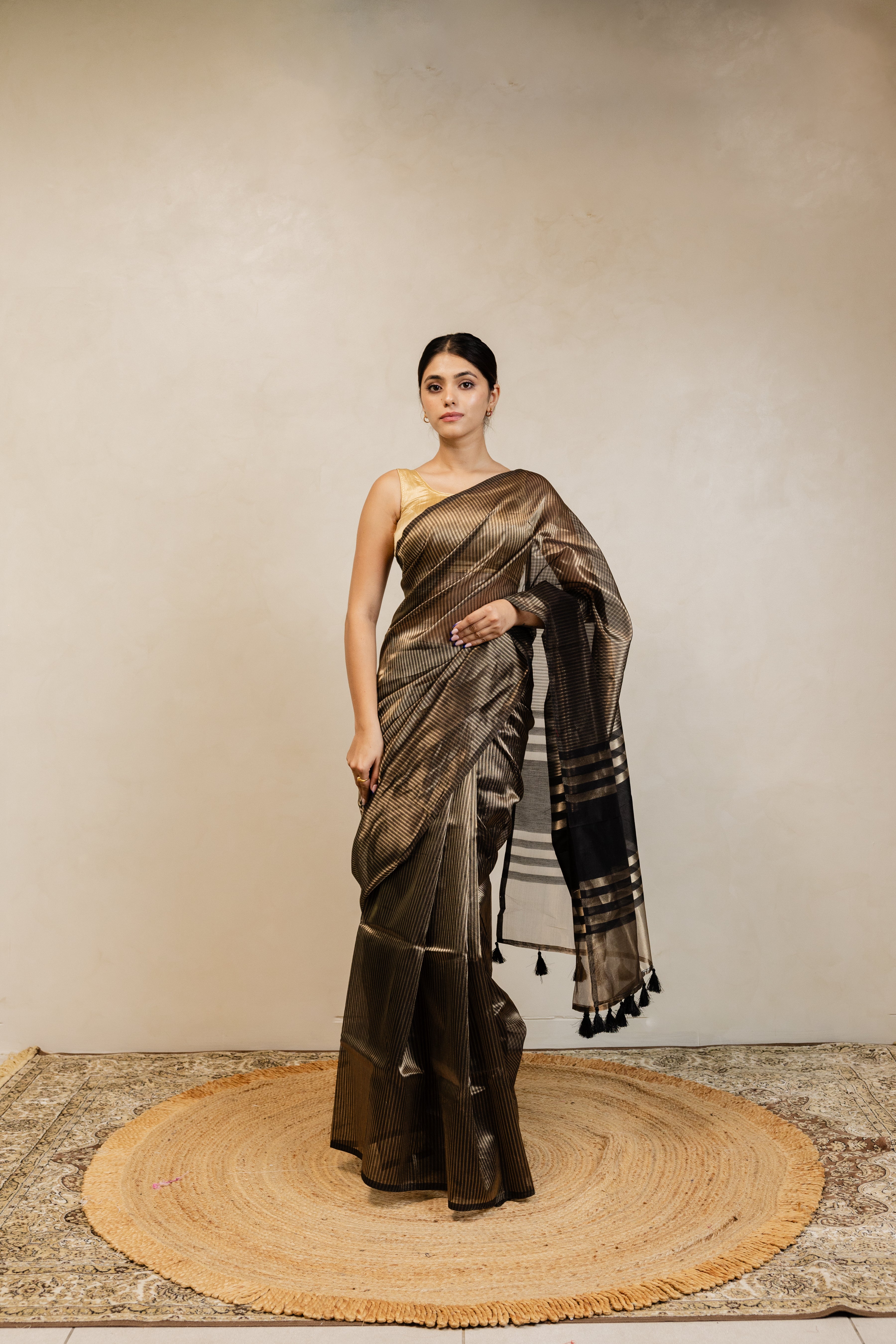 Black Gold Thin Stripe Tissue Silk Handloom Banarasi Saree
