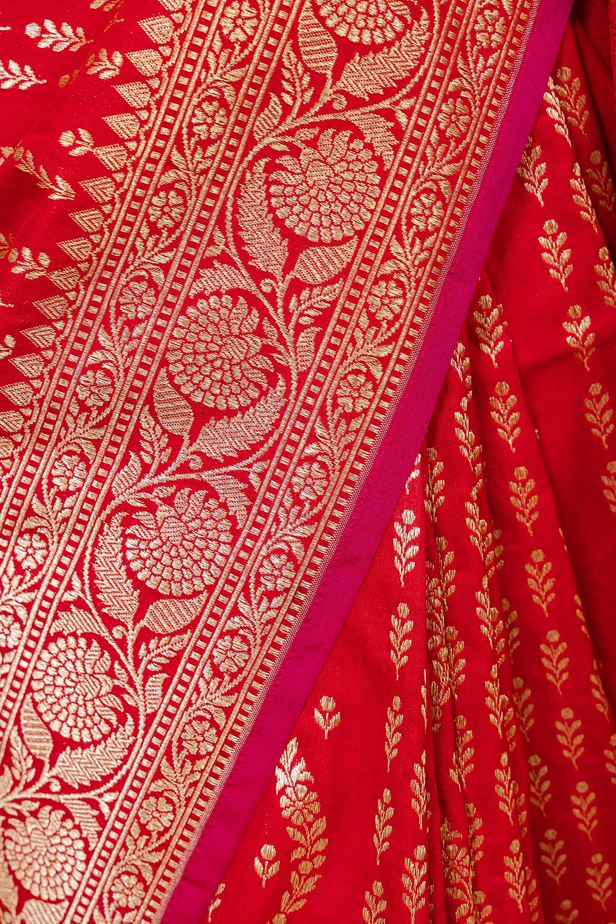 Red Pure Cotton Silk Banarasi Handloom Saree