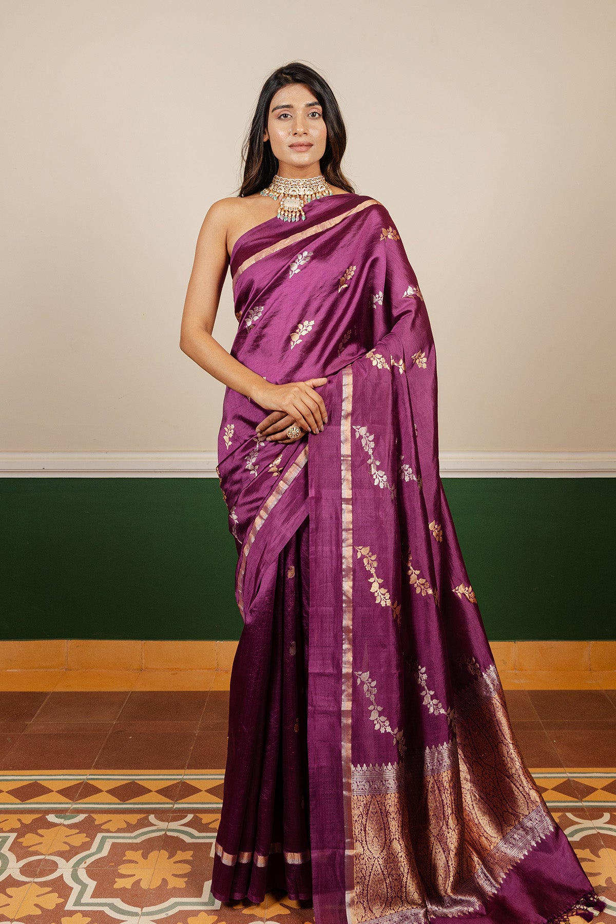 Plum Sonarupa Booti Katan Silk Banarasi Handloom Saree
