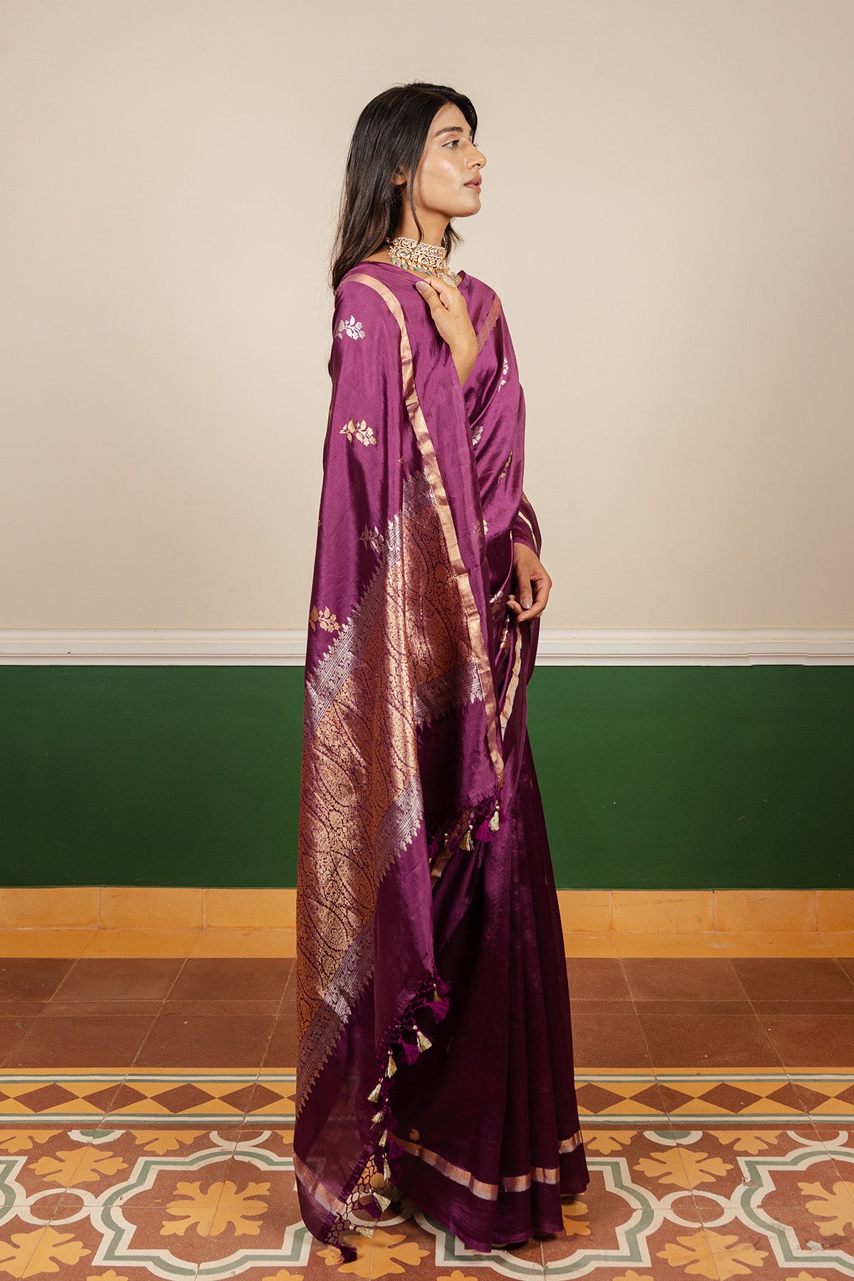 Plum Sonarupa Booti Katan Silk Banarasi Handloom Saree