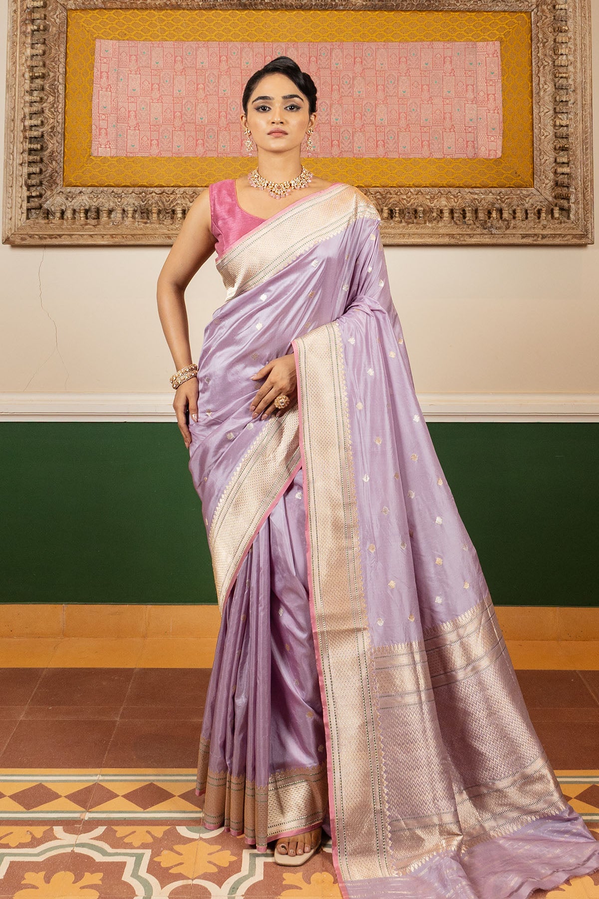 Lavender Sonarupa Booti Katan Silk Handloom Banarasi Saree