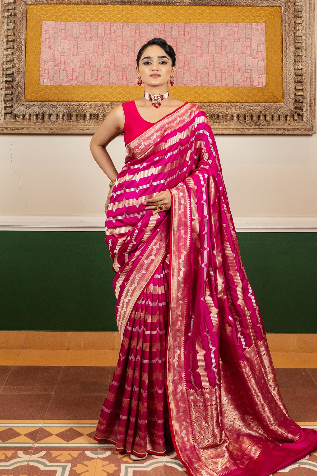 Pink Geometric Pattern Katan Silk Banarasi Handloom Saree