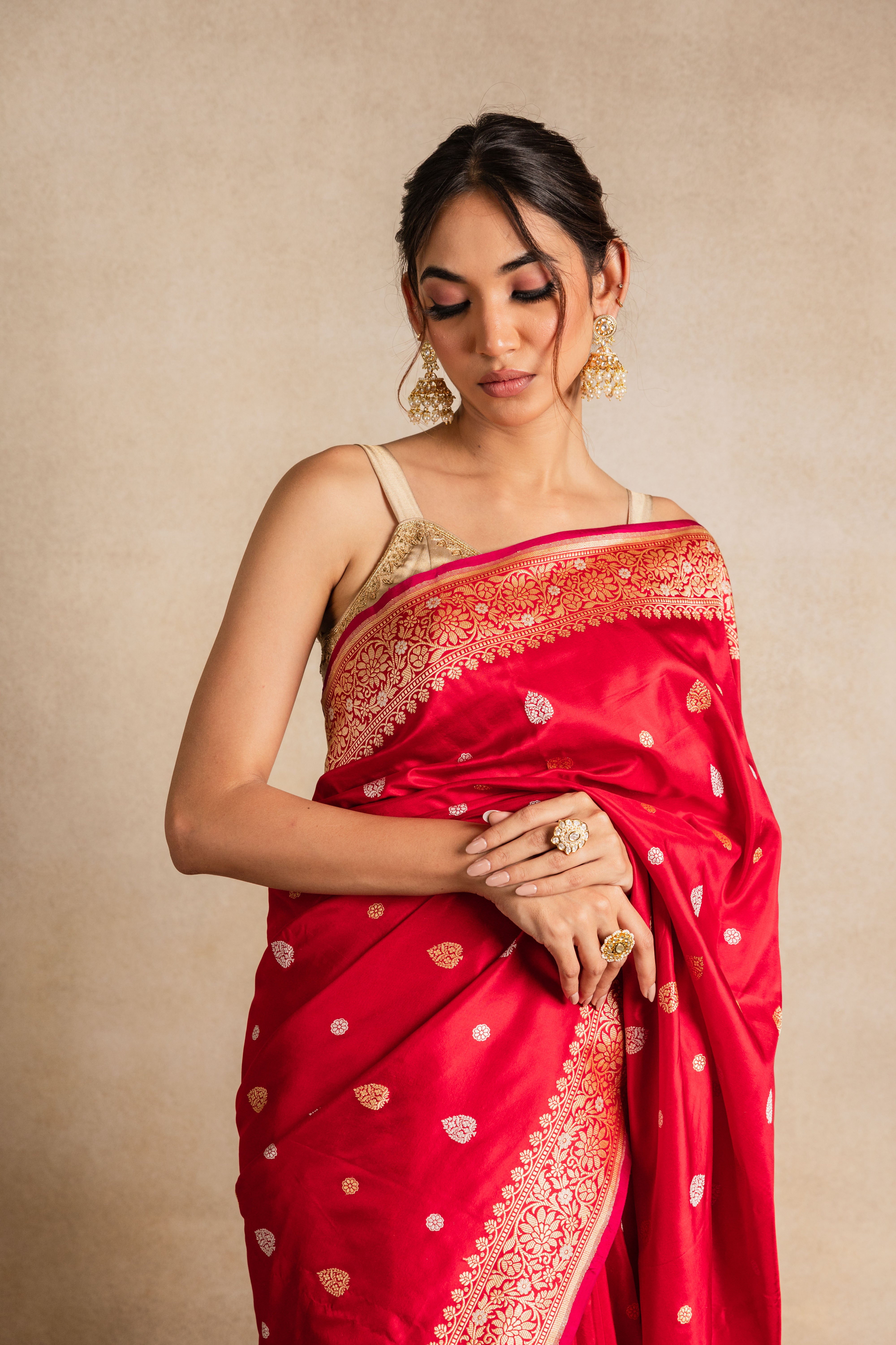 Red Sona Rupa Booti Katan Silk Saree