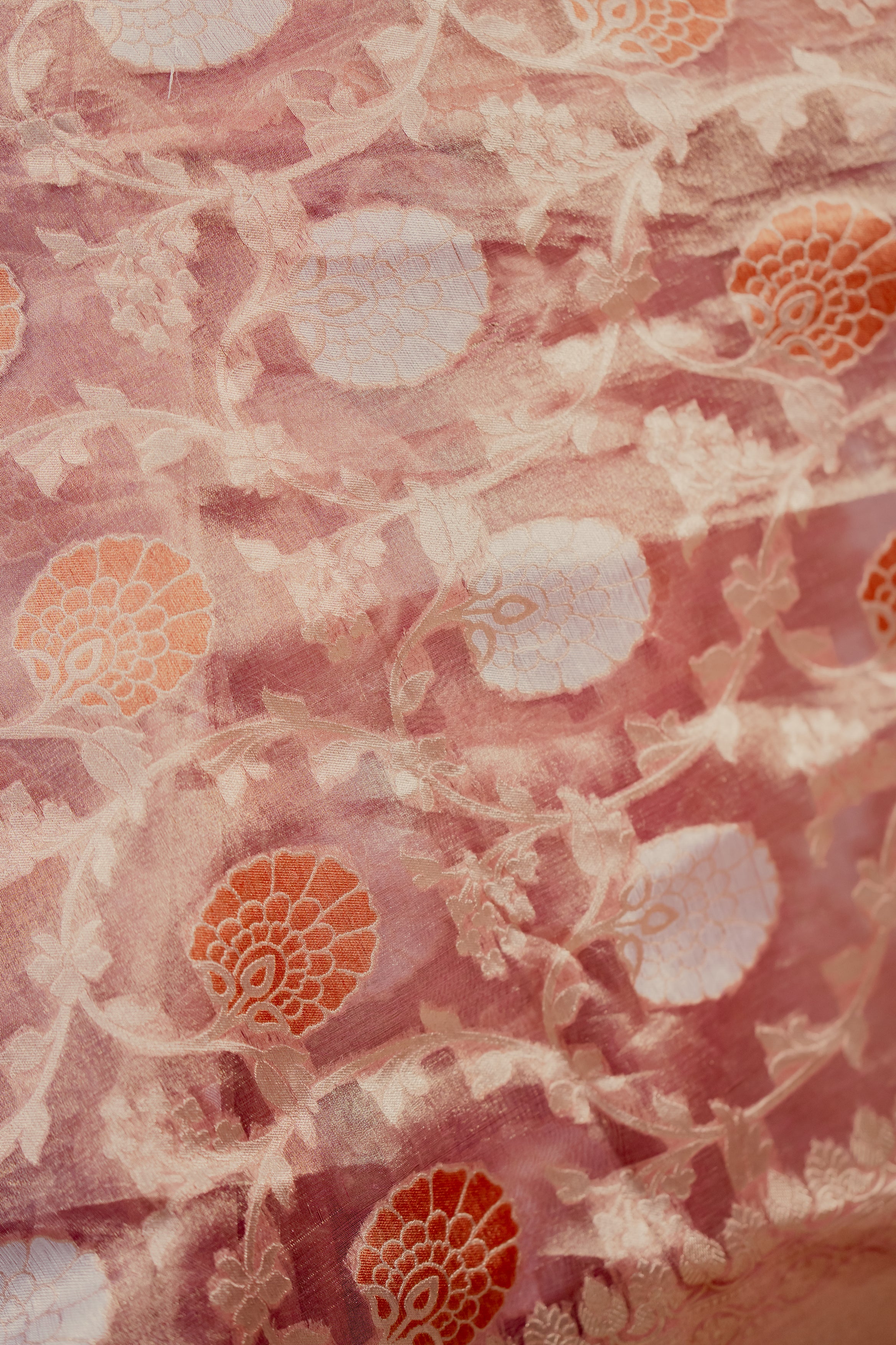 Pink Jaal Pure Tissue Banarasi Handloom Saree