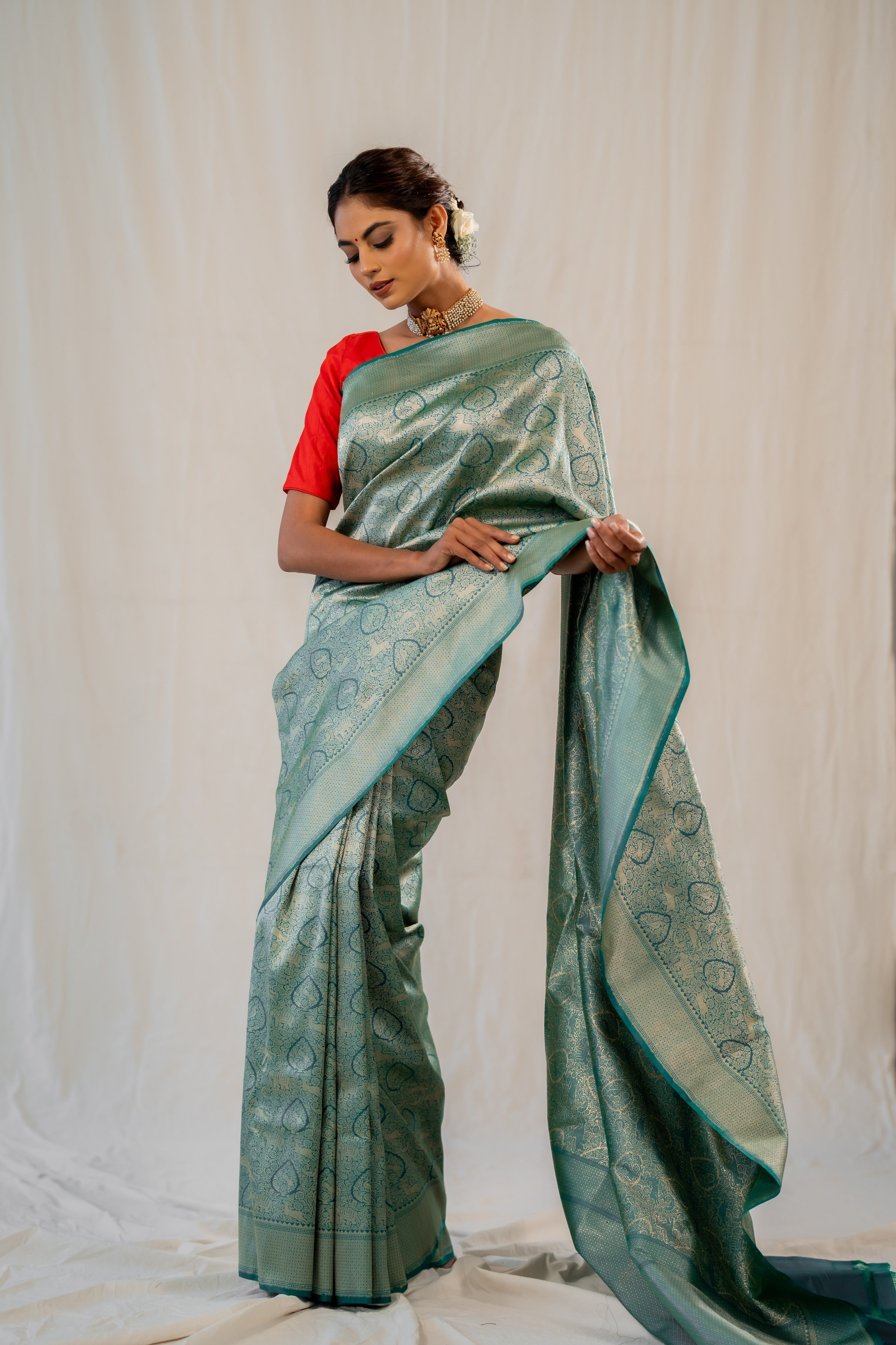 Turquiose Shikargah Jaal Katan Silk Banarasi Handloom Saree