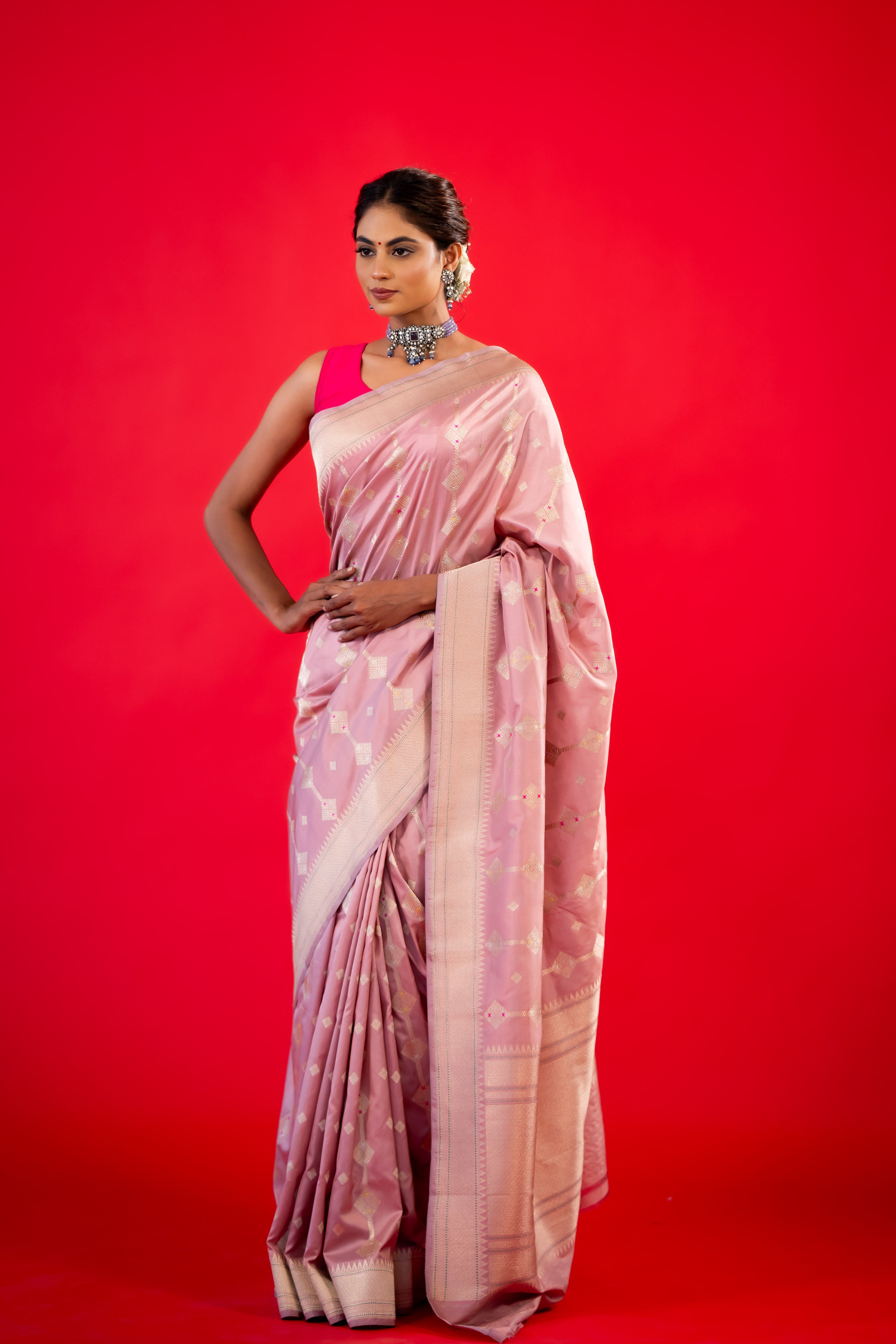 Onion Pink Stripe Meenakari Katan Silk Handloom Banarasi Saree