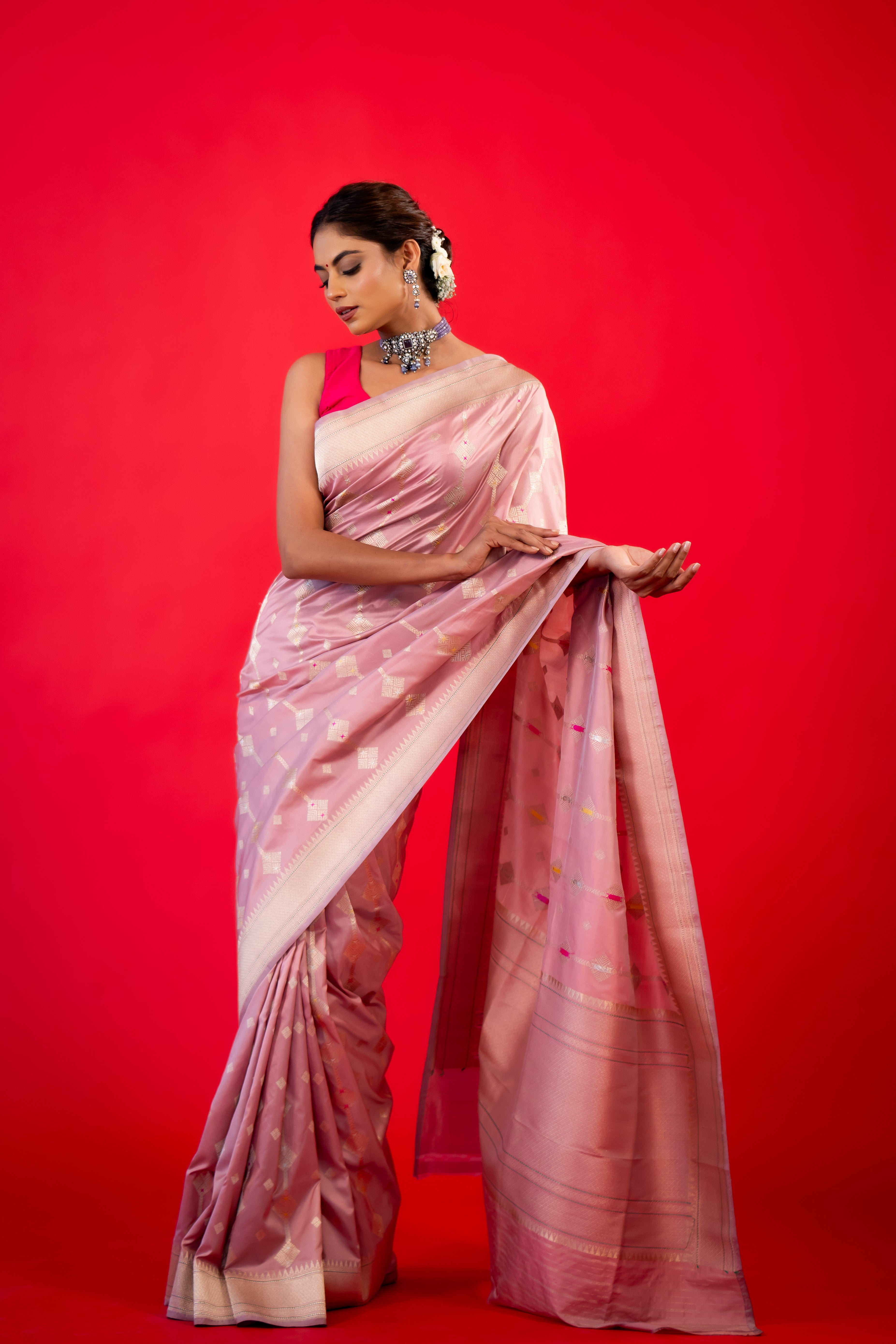 Onion Pink Stripe Meenakari Katan Silk Handloom Banarasi Saree