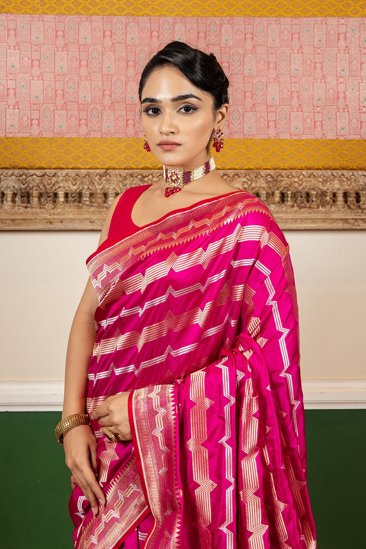 Pink Geometric Pattern Katan Silk Banarasi Handloom Saree